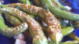 Салата от чорбаджийски чушки