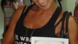 Деси Бекирска с награда за готина фигура