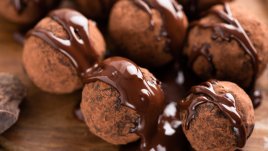 Трюфели с тъмен шоколад и ванилия 