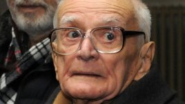 Отиде си големият поет Валери Петров  