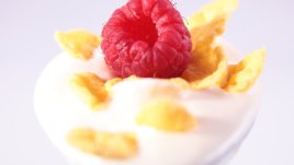 Изненадващи начини да използваме киселото мляко