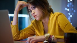 Какво се случва, когато потискаме емоциите си?