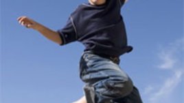 Заменят безплатните банички за учениците с плодове