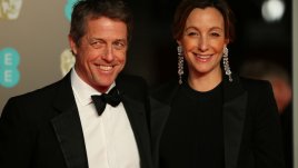 Хю Грант се ожени на 57