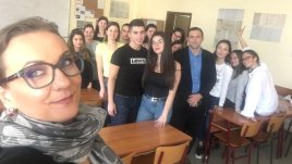 Гергана Венкова и Златимир Йочев с лекция пред студенти