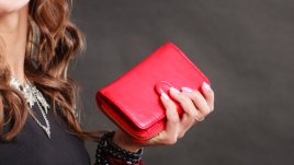 Цветът на парите – какъв портфейл да изберете