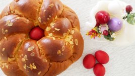 Украински козунак за Великден 