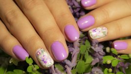 Цветни идеи за пролетен маникюр