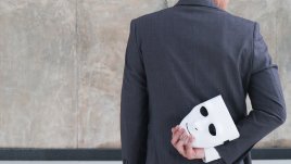 Кои са знаците, че някой ви използва?