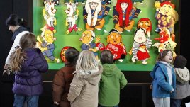 Защо е важно да водим децата на куклен театър и изложби?