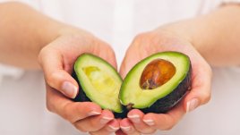 За какво са полезни ядките на авокадото?