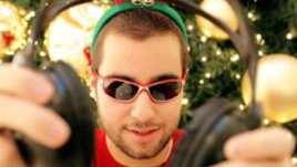 Любимата коледна песен на българите за 2010 г.