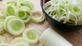 Всички рецепти с праз лук на едно място