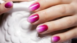 Нежен омбре маникюр