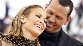 Дженифър Лопес и Алекс Родригес отказаха захарта и въглехидратите