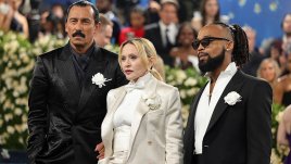 Мадона, Деми Мур и Памела Андерсън бяха гости на Met Gala 2025 (+Снимки)