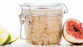 Скраб за тяло от смокини и кокос