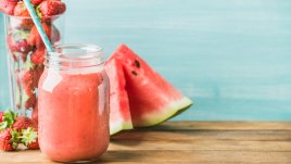 Лятно смути с диня