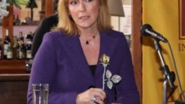 90 години подкрепа за жените по света