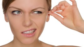 Защо клечките за уши са вредни?