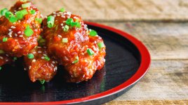 Пилешки гърди с барбекю сос