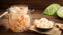 Топ детоксикиращи храни, които да включите в менюто си 