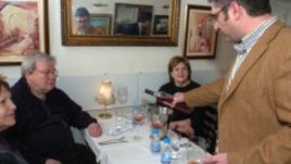 Филмови величия дегустират вина