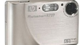 Фотоапарат колкото тесте карти