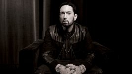 Еминем се сбогува с ерата на Slim Shady с 12-ия си студиен албум