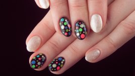 Точки и сърца в маникюра