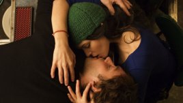 Водолеи, вярвайте в любовта и всичко ще е наред!