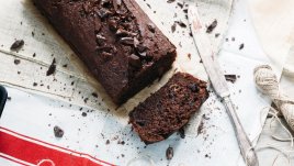 Кекс с шоколад и авокадо