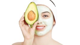 Грижа за мазна кожа с авокадо, портокал и мляко