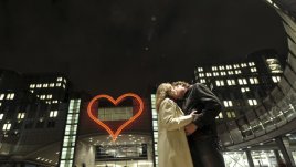 Колко често се целуват семейните двойки?