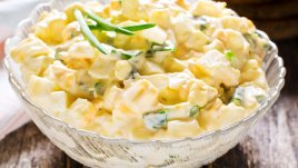 Великденска салата с яйца