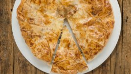 Баница с прясно мляко