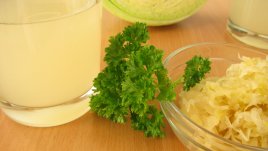 Сок от кисело зеле – при чревни проблеми и за здрави кости