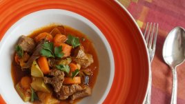 Видео рецепта: Яхния по провансалски с розе