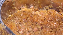 Кисело зеле с ориз на фурна