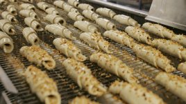 Постни кифлички с локум