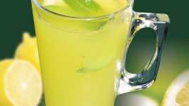 Коя домашна напитка помага при настинки?