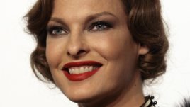 Домашните маски за красота на Линда Еванджелиста