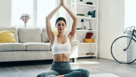 Възстановяваща йога – 13 причини да я практикувате