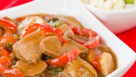 Свинско в сладко-кисел сос