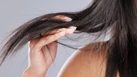 Как да накарате увредената коса да се съживи?