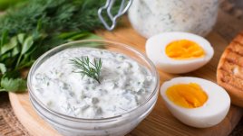 Салата „Снежанка“ със скир (skyr)