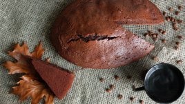 Кекс с разтворимо кафе и сироп