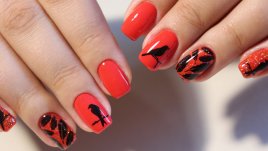 Маникюр в червено за есента