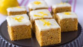 Морковена торта без яйца