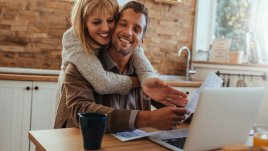 Как да го накарате да изпитва силни чувства към вас